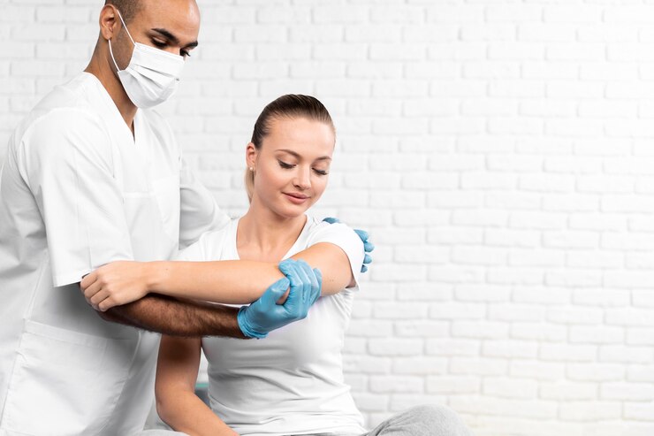 Dr.Rahul Khanna | Best orthopedic in udaipur | Orthopaedic Doctor | Orthopedic surgeon | Joint replacement surgeon | Udaipur | Joint Surgeon | Sports Injury Specialist | Kneeshoulderexpert in Udaipur | rotator cuff pain treatment | knee replacement surgery | top orthopedic doctor in udaipur | Shoulder Instability